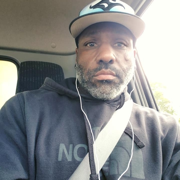 Meet your Posher, Lionel - Picture 1 of 1